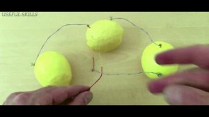 Электричество из Лимона | Аккумулятор из Лимонов | Бесплатное Освещение | Electricity from Lemon