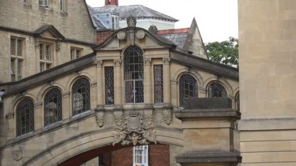 OXFORD UNIVERSITY HIGHLIGHTS: ITS HISTORY AND ARCHITECTURE! (4K)