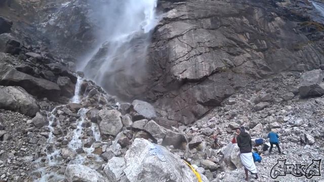 Путешествие в Гималаи. Часть 12. Бадринатх, водопад Васудхары смотреть онлайн