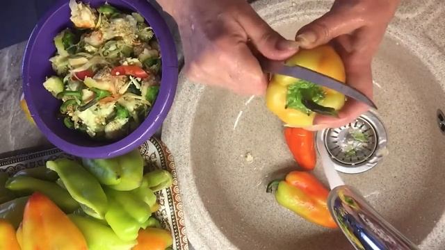 Часть 1 Лечо. Лайфхак. Как очистить перчик. смотреть онлайн