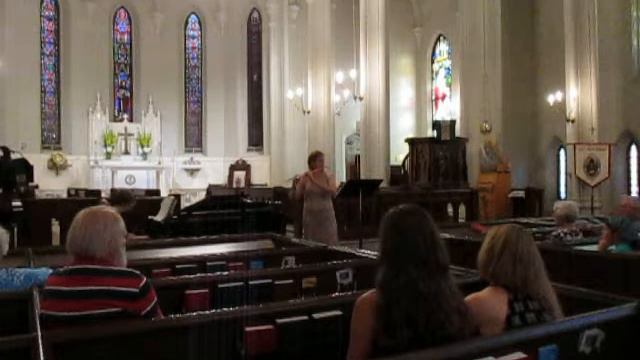 Devienne Concerto No 7, E Minor, Mvt. 2, adagio смотреть онлайн