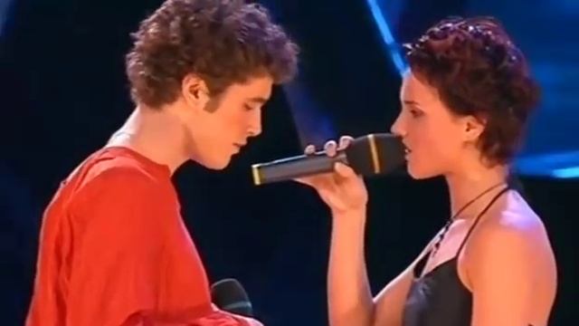 Ирина Тонева и Павел Артемьев - Понимаешь смотреть онлайн