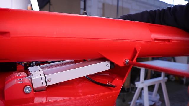 GIANT 3D PRINTED TANK FIRES ITS CANNON смотреть онлайн