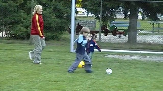 Holland 2006_2.mp4 смотреть онлайн