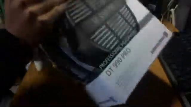 beyerdynamic DT 990 PRO смотреть онлайн