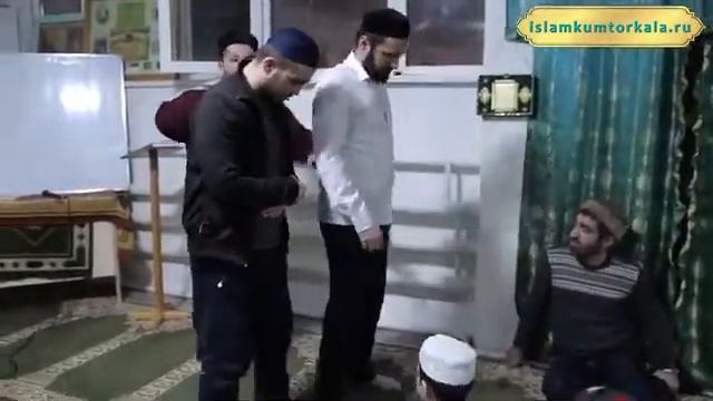 КАК НАДО ДЕЛАТЬ НАМАЗ НА КУМЫКСКОМ ЯЗЫКЕ смотреть онлайн