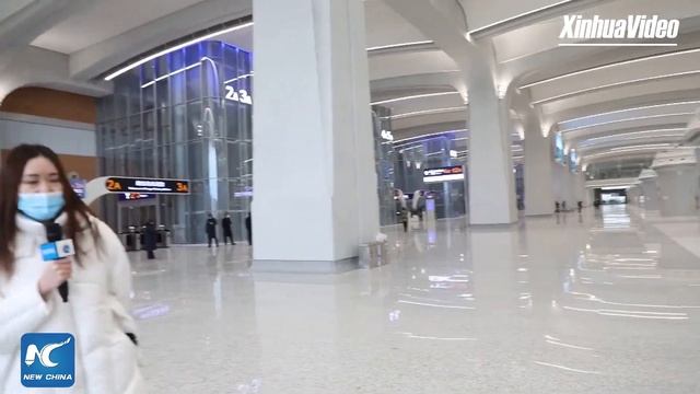 Exploring smart tech inside Xiong'an Railway Station in Hebei, China смотреть онлайн