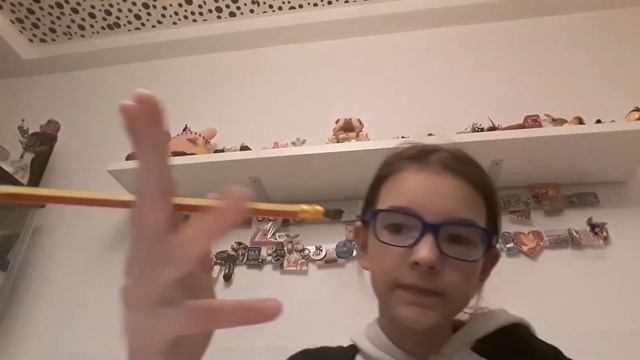 Дегрофакты. Как быстро перебирать между пальцами карандаш и т.п. смотреть онлайн