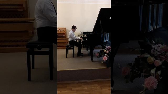 Даниэль Шамбадал смотреть онлайн