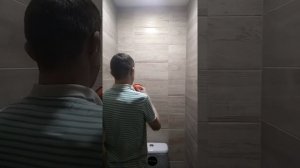 Как прорезать силикон в потайном люке под плитку и открыть люк