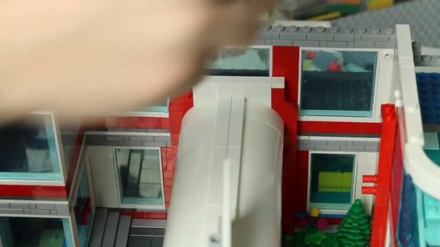 My NEW 2022 LEGO Hospital!!! (How I Built It) смотреть онлайн