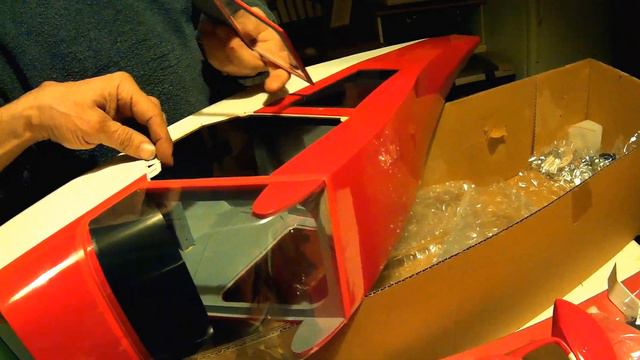 What's In The BOX ??? Starring, Marty the Crash Test Boy..(Un-Boxing Balsa /Fiberglass Airplane смотреть онлайн
