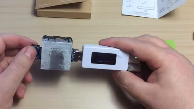 USB Magnetic Charging Cable for your Smartphone смотреть онлайн