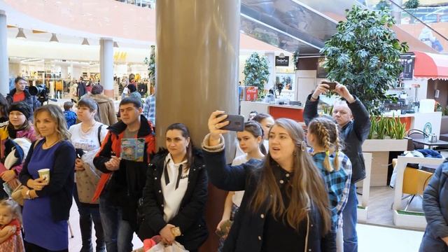 Презентация открытия школы фотомоделей DIAMOND MODELS в ТРК СпешиLove смотреть онлайн