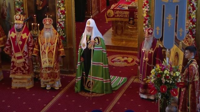 Святейший Патриарх Кирилл. Божественная литургия в храме СПбДА смотреть онлайн