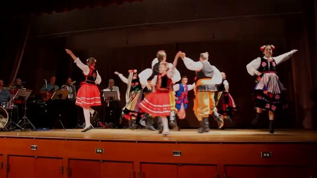 Heroes - Krakowiak - with the Pokolenie Dancers смотреть онлайн