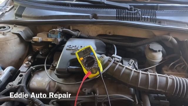 COMO CHECAR UN CORTO CIRCUITO EN MI CARRO / Como revisar un corto circuito del carro con multimetro смотреть онлайн