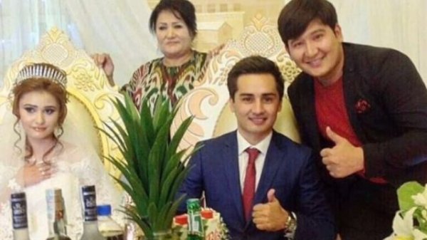 RASULXON QODIRXONOV BIOGRAFIYA - OILASI RASMLARI IJODI