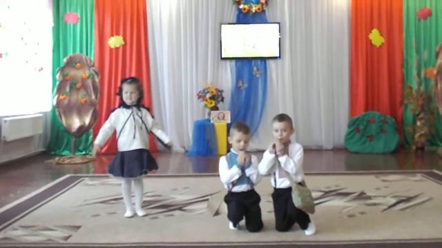 Казка "Мед із кишені" В.Сухомлинський смотреть онлайн