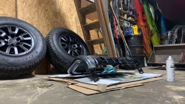 Refinishing a bull bar for Ford F-150 with plasti dip смотреть онлайн
