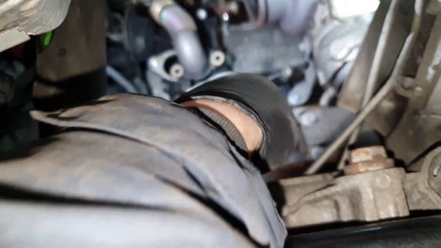 Renault Trafic 2017 - Whistling noise - EGR Cooler - How to replace #renault #trafic #vivaro #egr смотреть онлайн