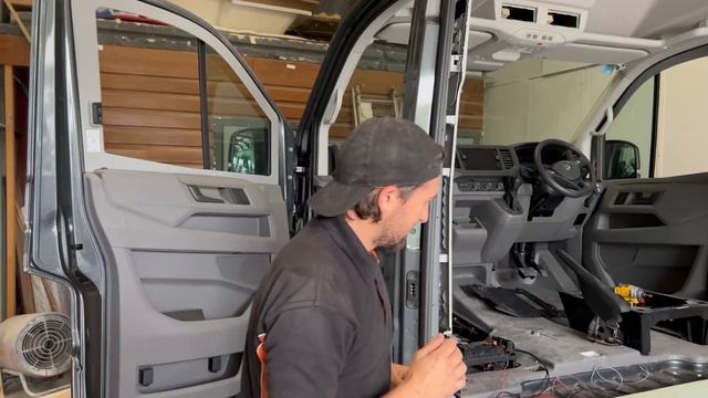 Ultimate Pop Top Camper - Week 1 смотреть онлайн