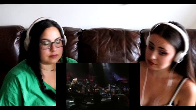 Two Sisters REACT to Eric Clapton - LAYLA !!! смотреть онлайн