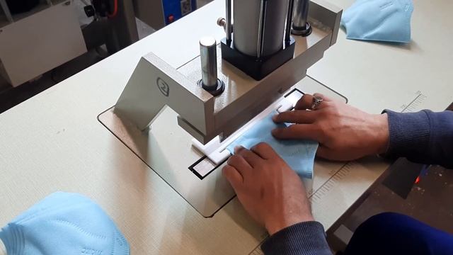 ультразвуковая сварка заготовка респиратора смотреть онлайн