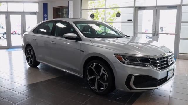 2021 Volkswagen Passat R-Line смотреть онлайн