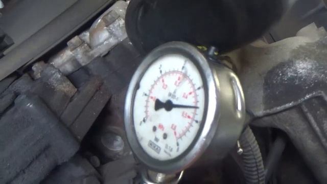 Проверка давления масла в двигателе J2 022988 2.7л смотреть онлайн