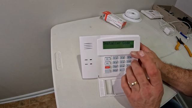 Clear Check From Honeywell Alarm System When Off Doesn't Work смотреть онлайн