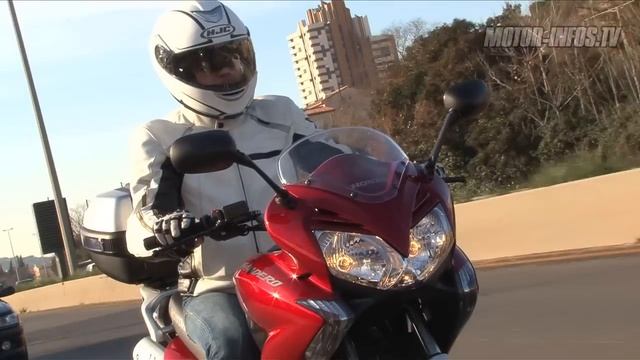 Essai Honda Varadero 125 DX смотреть онлайн
