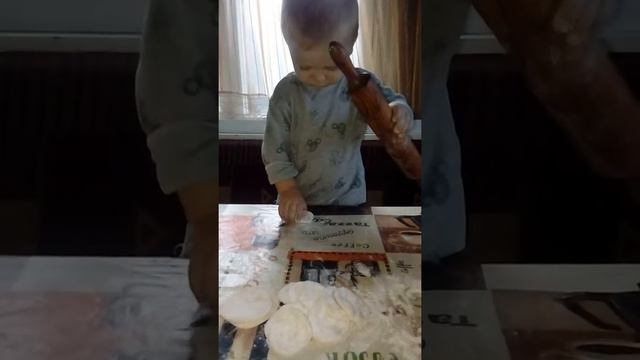 Никто так не может.в таком возрасте смотреть онлайн