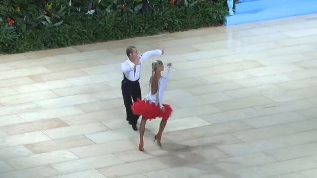 Riccardo Cocchi & Yulia Zagoruychenko UK Open Samba 2013 смотреть онлайн