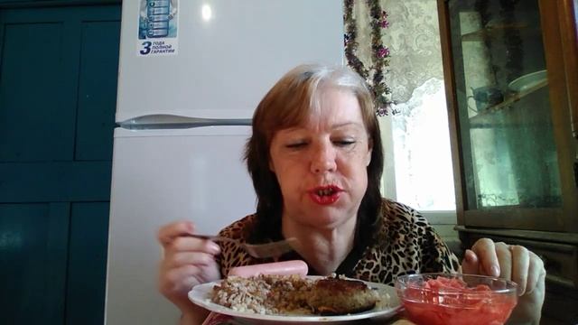 Мукбанк# гречка#котлета# имбирь маринованный, ?  ? ☺️??☕️?