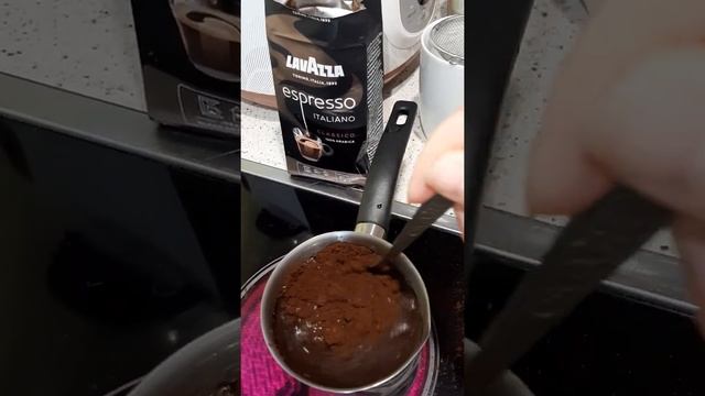 Варим молотый кофе. смотреть онлайн