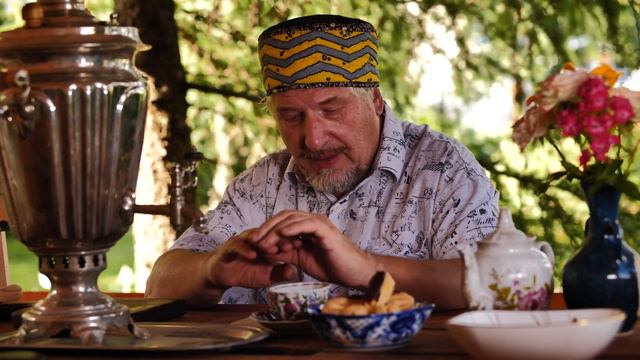 Эволюционный эклер. С.В. Савельев. "Пироги Мухи" смотреть онлайн