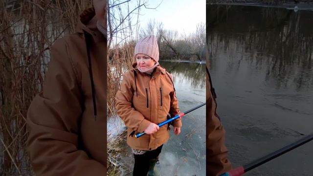 Черви на спине🥰😷👹 смотреть онлайн