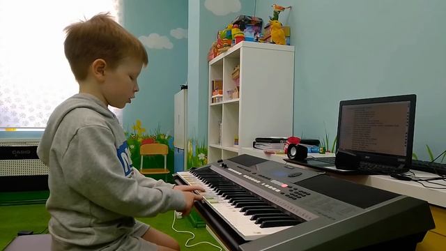Soft Mozart Summer Recital 2021: Artem (5) plays "Ball Game" by Longchamp-Drushkevichova смотреть онлайн