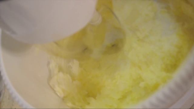 Как приготовить Ванильные капкейки? | Быстрый и простой рецепт от CookingOlya | Vanilla Cupcake смотреть онлайн