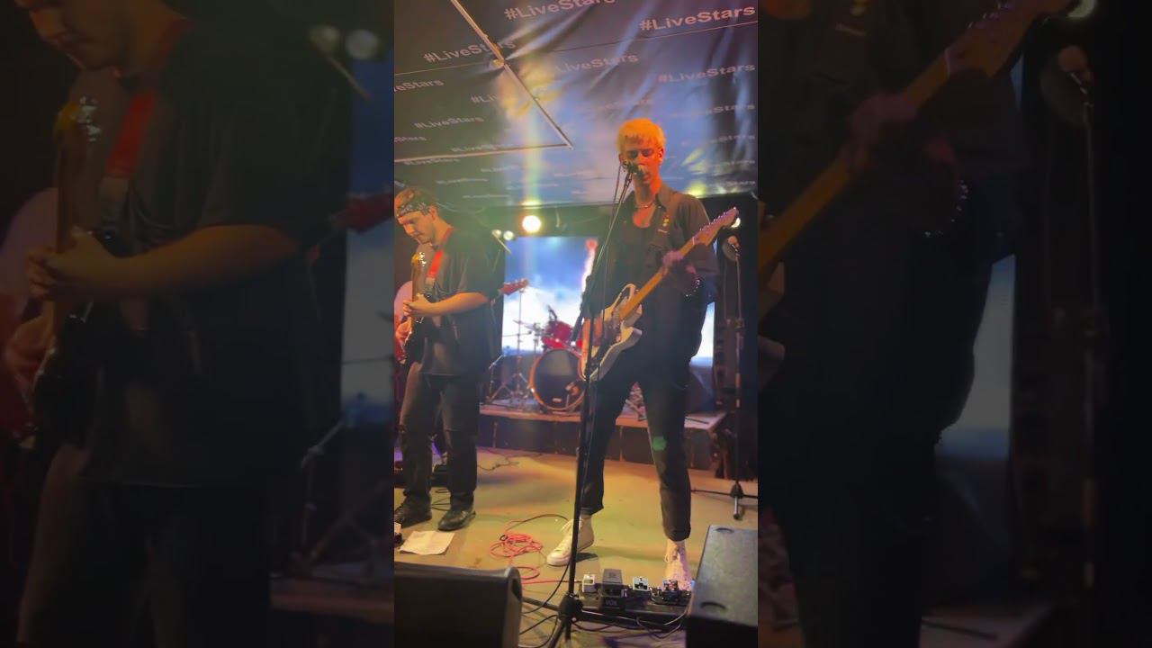 #LiveStars Группа За минуту до рассвета смотреть онлайн