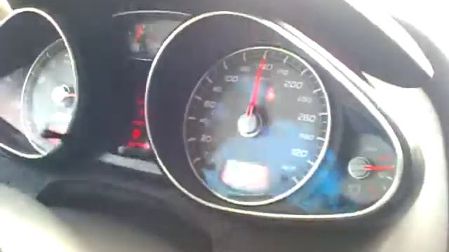 Audi R8 4.2 V8 FSI accelerating to 200 km/h смотреть онлайн