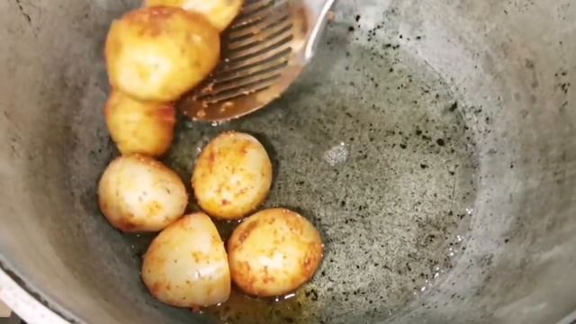 МУЖСКОЕ, ПОТРЯСАЮЩЕЕ блюдо на ПРАЗДНИЧНЫЙ СТОЛ, обед или ужин. Шашлык+Кебаб в казане! смотреть онлайн