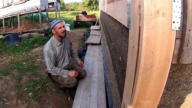 Птичник из арболита-7// Первый метр стены готов // Из города в деревню смотреть онлайн