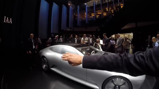Mercedes Concept IAA (Francfort 2015) смотреть онлайн