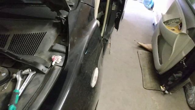 Запуск двигателя Toyota Camry ACV40 без глушителя. Распил по заду смотреть онлайн