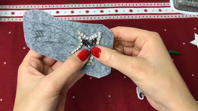 DIY: Brosche STERNSCHNUPPE aus Perlen. MODESCHMUCK AUS PERLEN смотреть онлайн