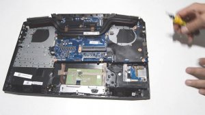 How to Disassemble HP Omen 17 Laptop or Sell it.