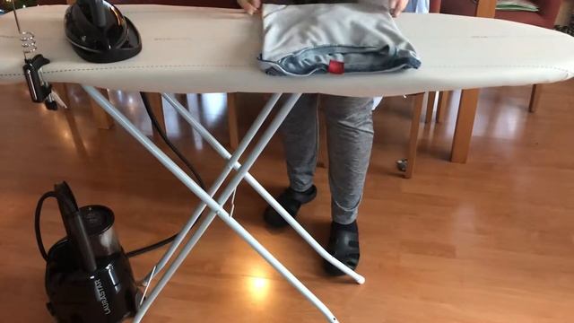 Laurastar Bügelstation im Einsatz смотреть онлайн