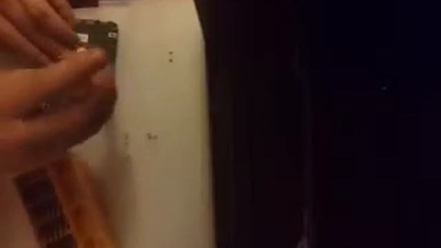 Как разобрать жесткий диск samsung от ноутбука? смотреть онлайн